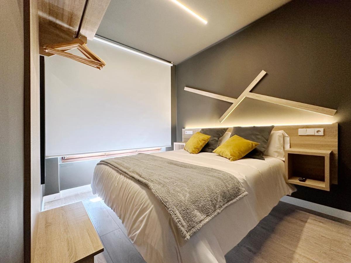 Hostal Maria Felisa Candás Exteriör bild
